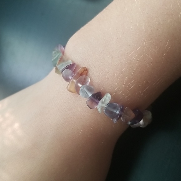 Handmade bracelet with colorful natural stones. - Picture 5 of 5